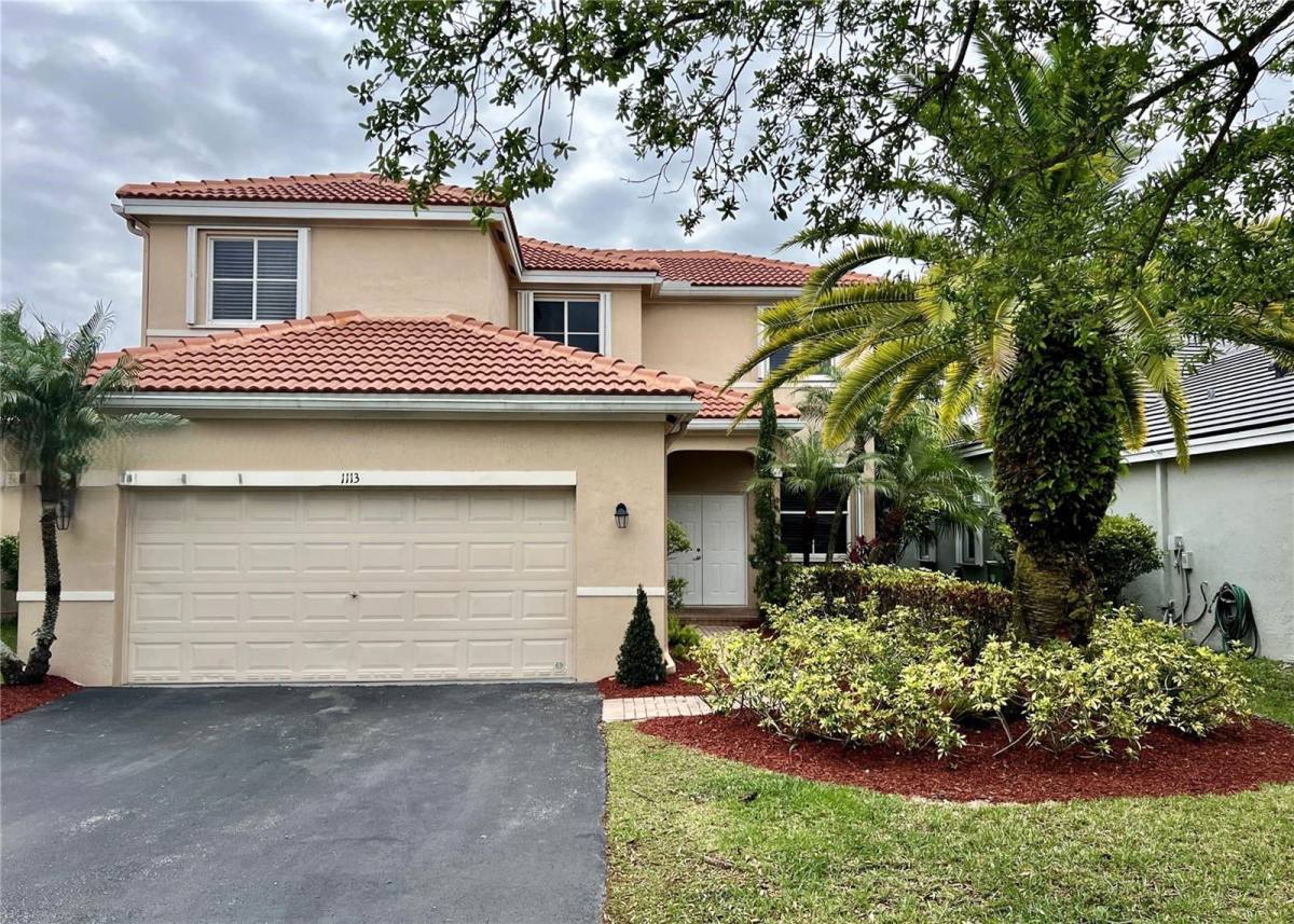 House for rent at 1113 Tupelo Way, Fort Lauderdale, FL 33327