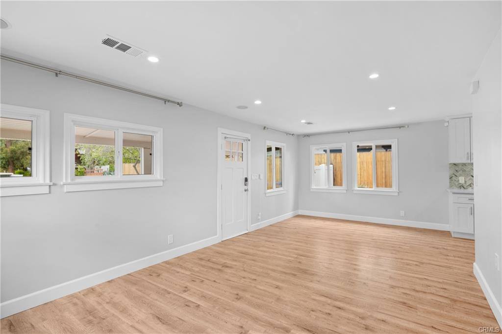 House for rent at 5624 Freeman Ave, La Crescenta, CA 91214