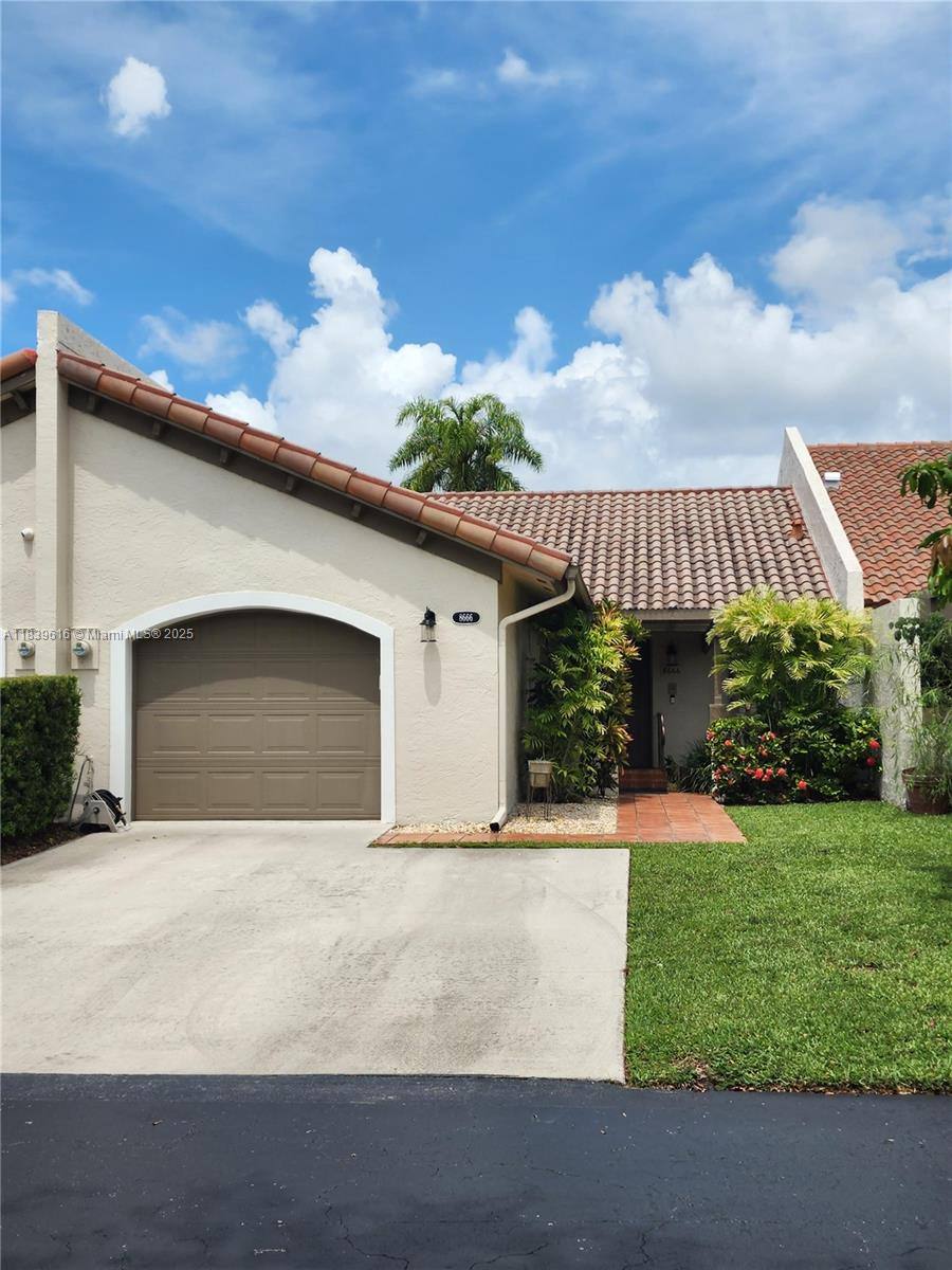 Townhouse for rent at 8666 SW 114th Place, Miami, FL 33173