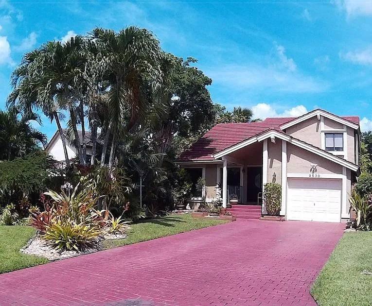 Townhouse for rent at 9530 SW 148th Place, Miami, FL 33196