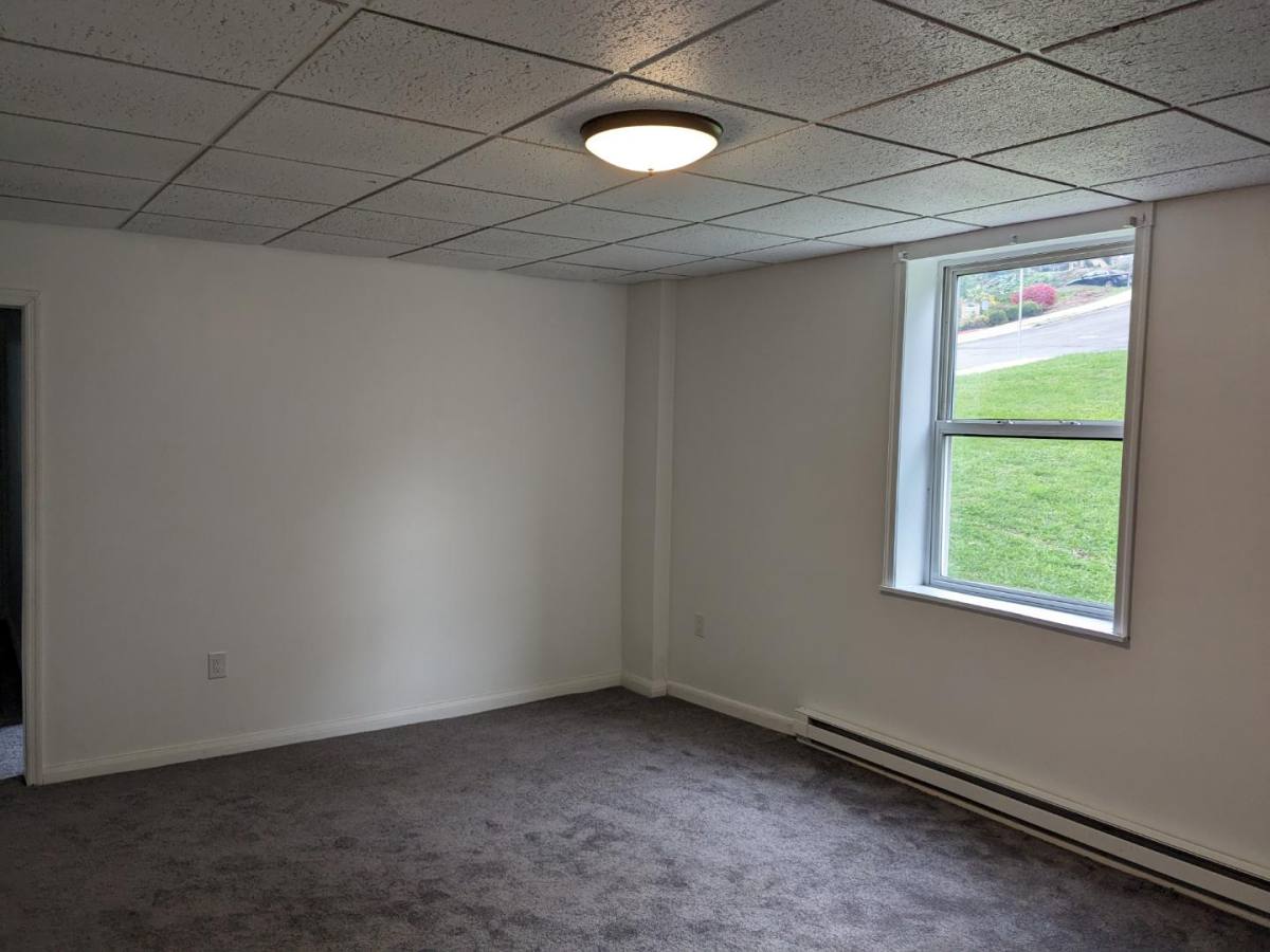 Apartment for rent at 225 Baltimore St #1, Cumberland, MD 21502