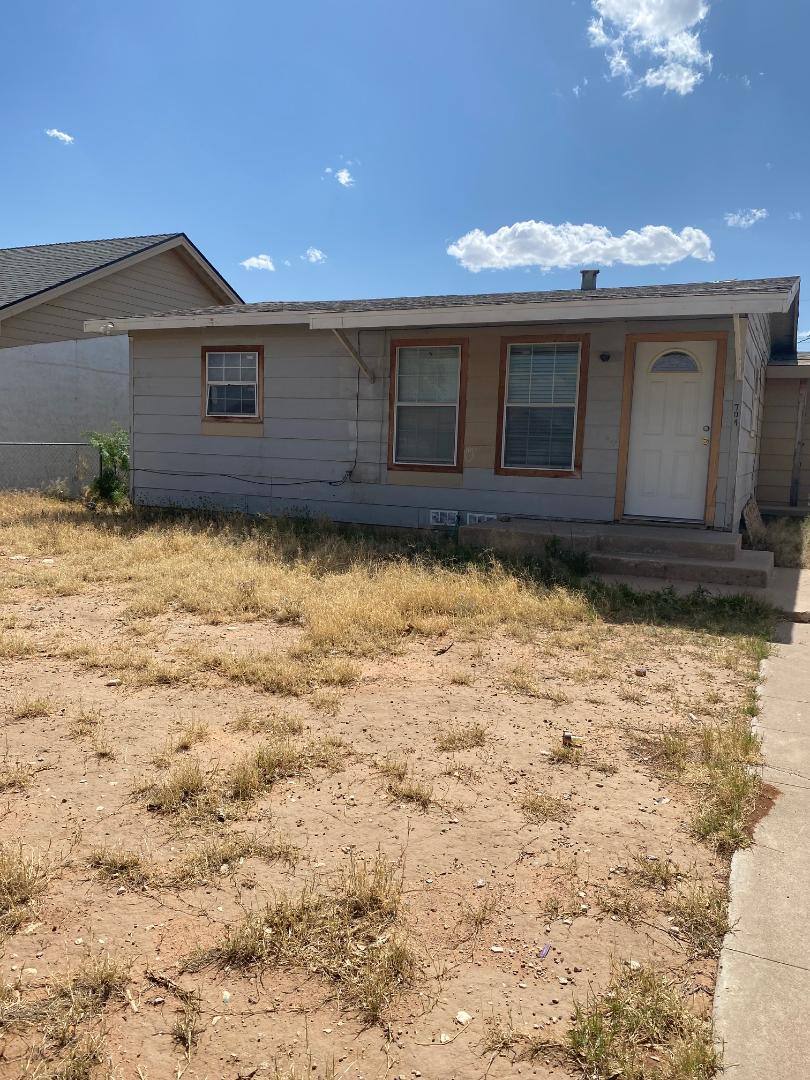 House for rent at 704 S Clay St, Midland, TX 79701