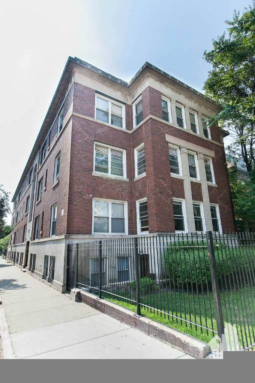 Apartment for rent at 4450 N Sheridan #4454, Chicago, IL 60640