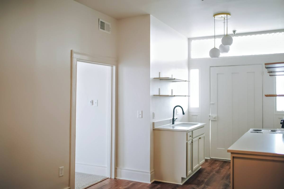 Apartment for rent at 212 W 6th St #6, Columbia, TN 38401