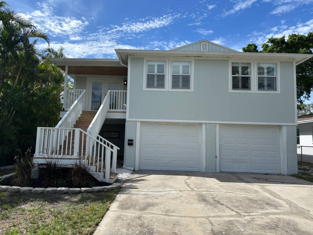 House for rent at 1883 Massachusetts Ave NE, Saint Petersburg, FL 33703