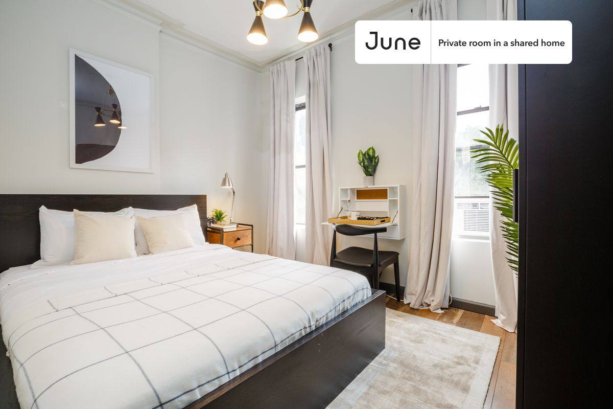 Apartment for rent at 439 W 48th St #C, New York, NY 10036