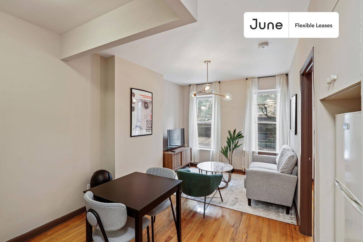 Apartment for rent at 1521 York Ave #1, New York, NY 10028