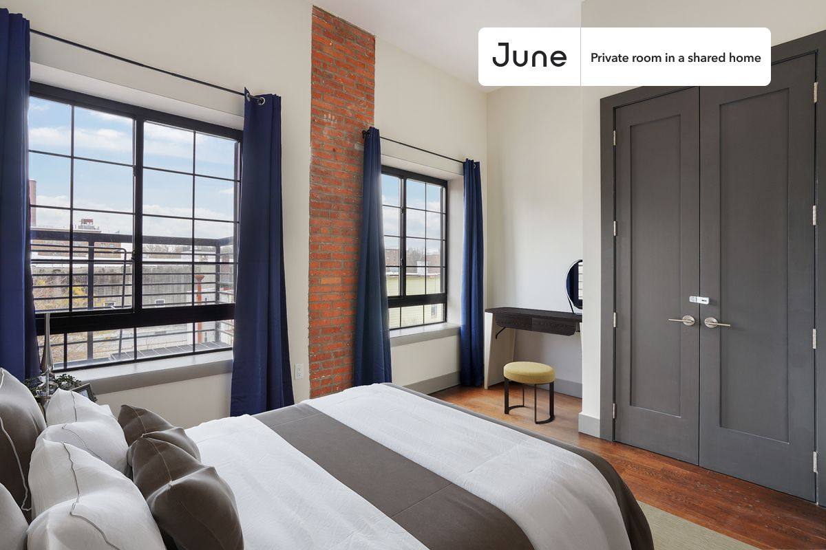 Apartment for rent at 281 Ellery St #C, Brooklyn, NY 11206