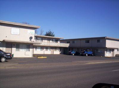 Townhouse for rent at Thurston Townhomes, 5312 Main St #8, Springfield, OR 97478
