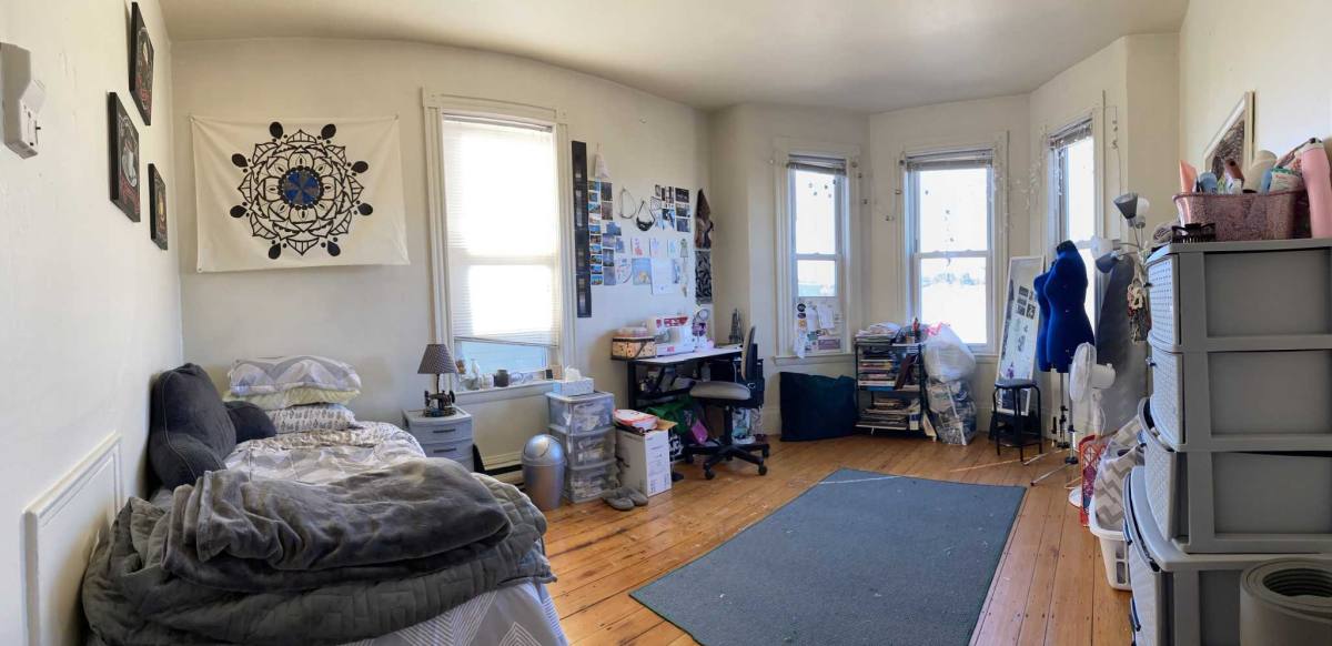 Apartment for rent at 118 Hyde Park Ave, Jamaica Plain, MA 02130
