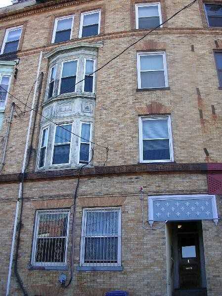 Apartment for rent at 11 Linden St, Allston, MA 02134