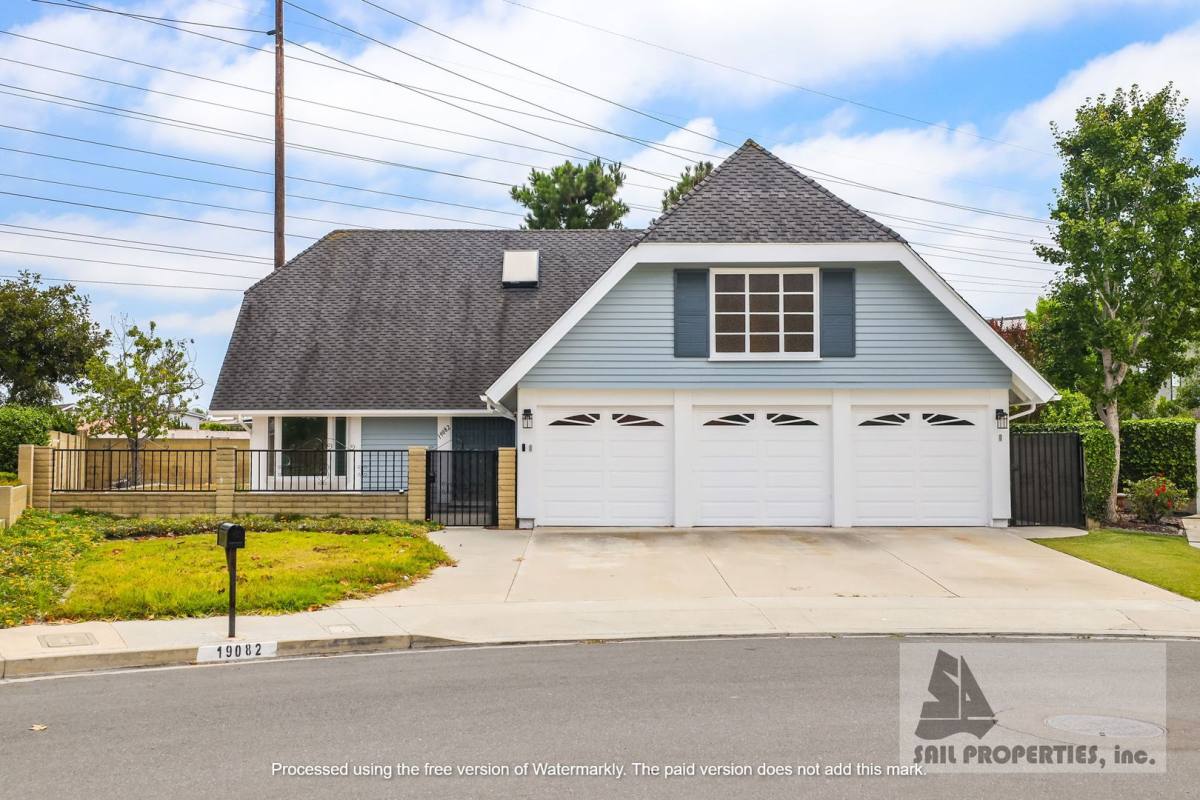 House for rent at 19082 Plum Tree Lane, Huntington Beach, CA 92646