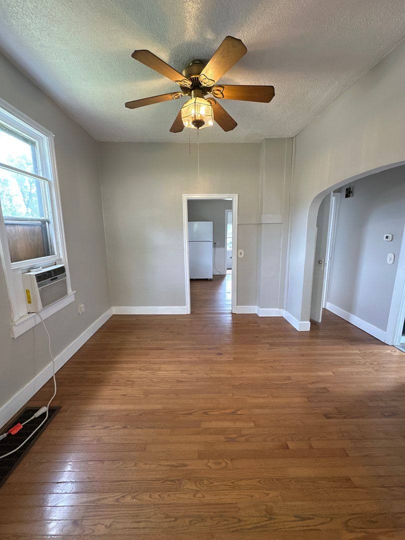 House for rent at 909 8th Ave SE, Jamestown, ND 58401