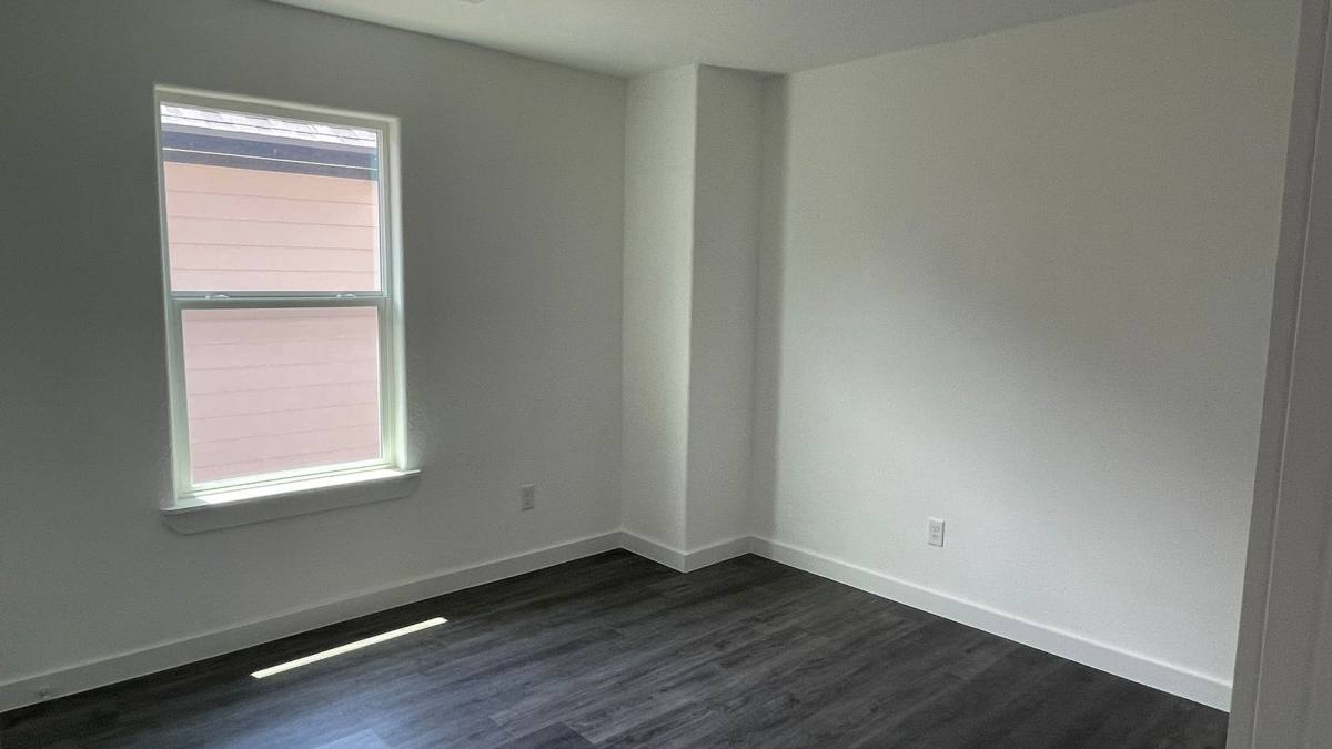 Townhouse for rent at 2320 Wavell St, Houston, TX 77088