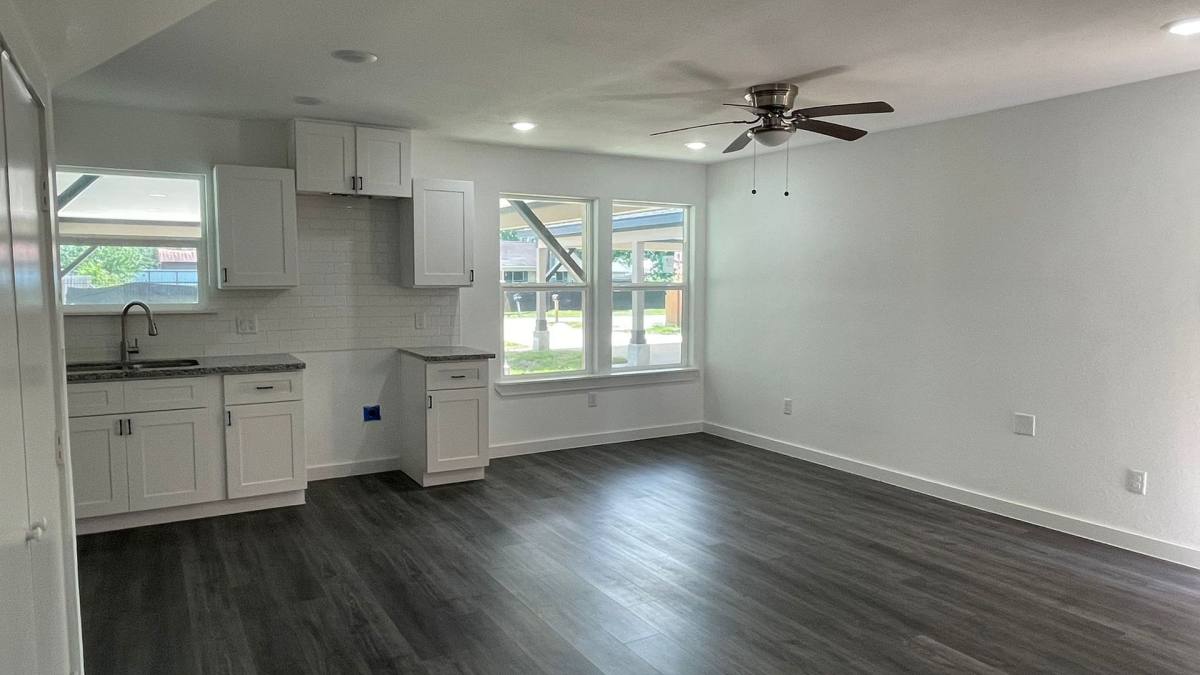 Townhouse for rent at 2320 Wavell St, Houston, TX 77088