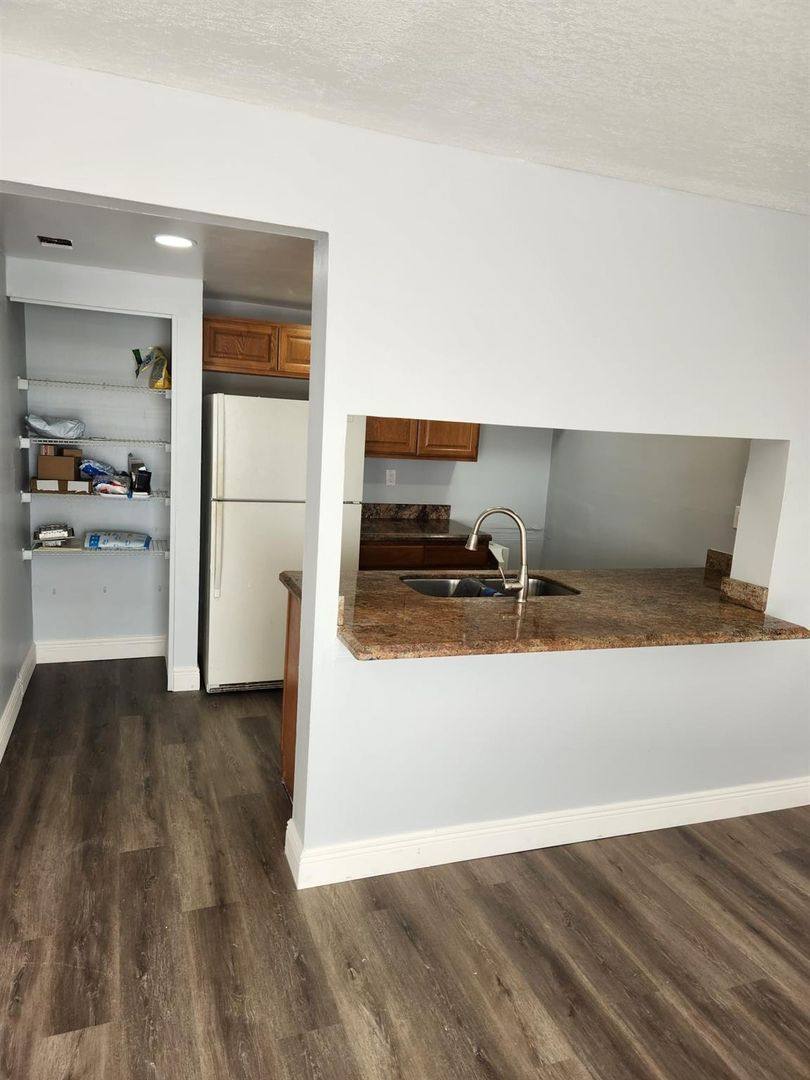 Townhouse for rent at 5668 Blueberry, Fort Lauderdale, FL 33313