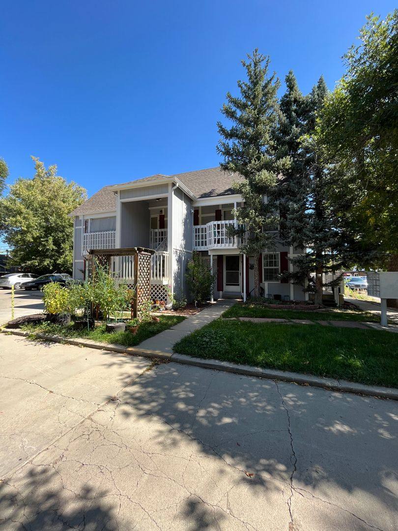 Apartment for rent at 107 W Simpson St, Lafayette, CO 80026