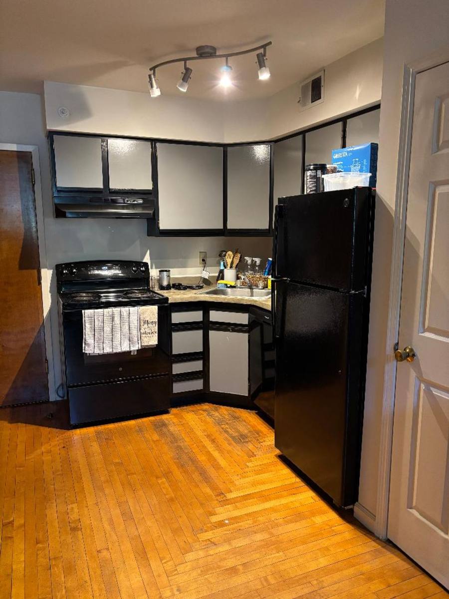 Apartment for rent at 224 E King St, Lancaster, PA 17602