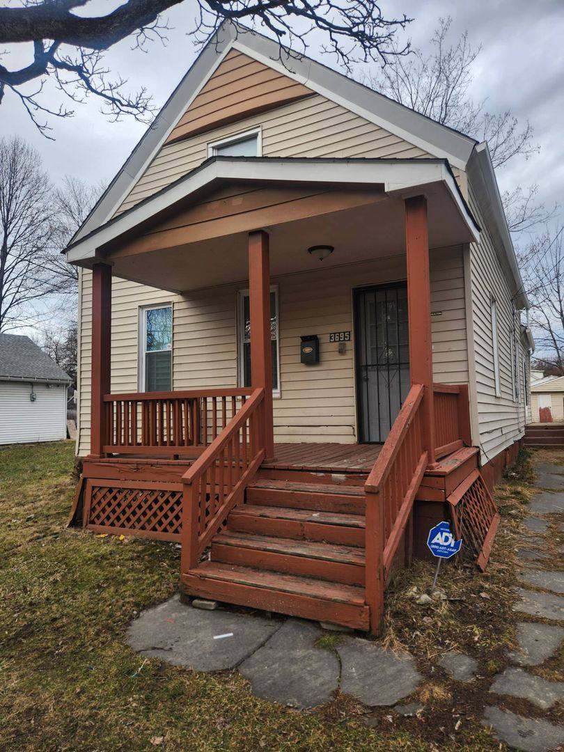 Apartment for rent at 3695 E 61st, Cleveland, OH 44105