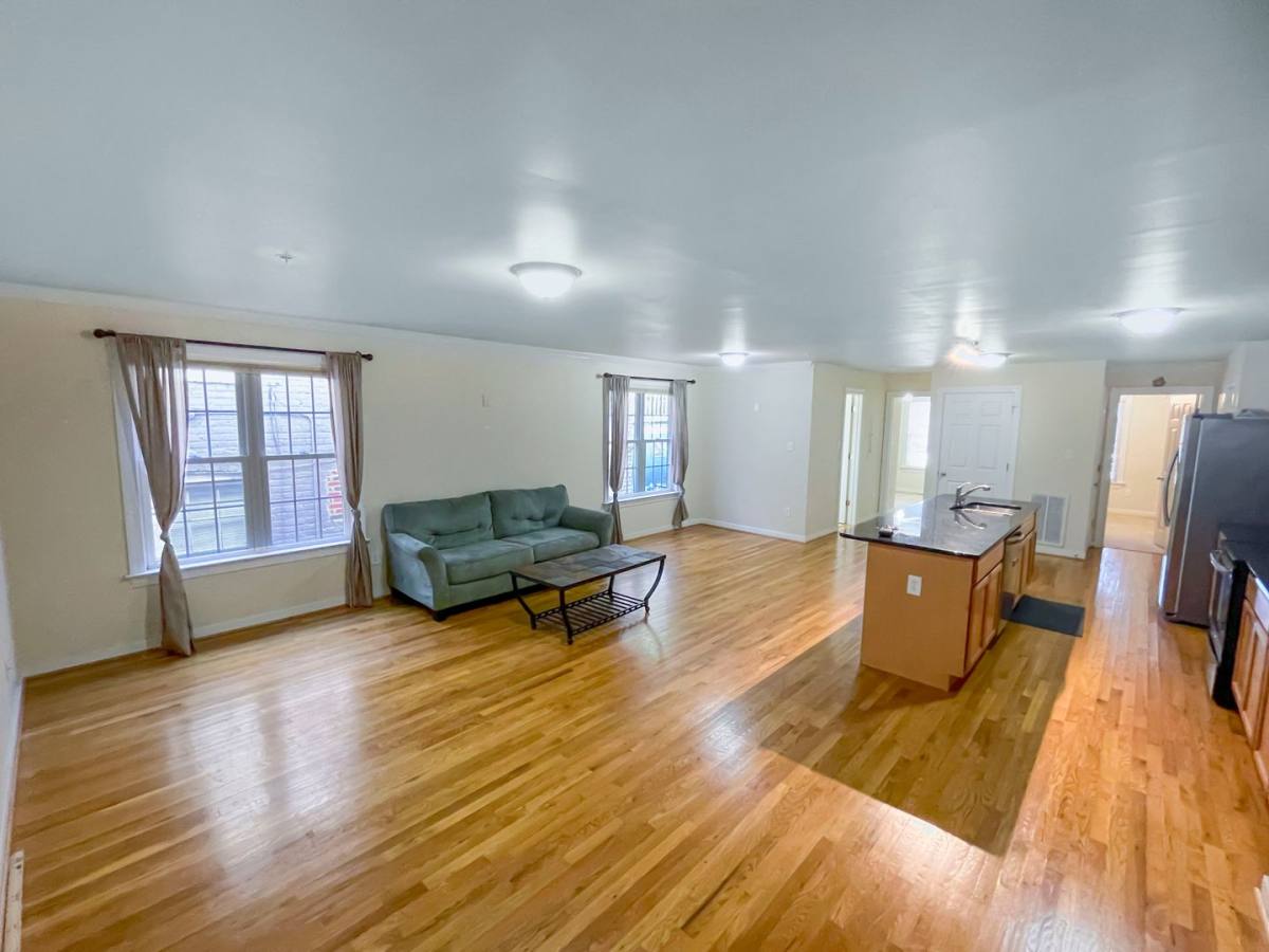 Condo for rent at 3219 Ellwood Ave, Richmond, VA 23221