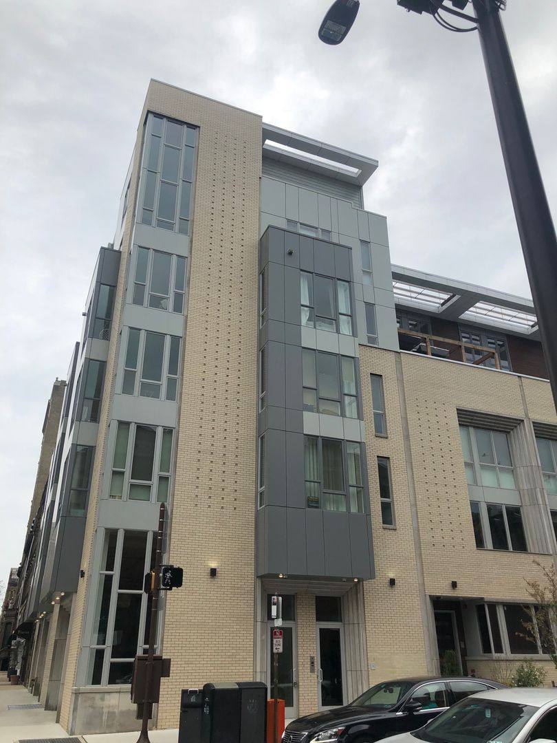 Apartment for rent at 201 S 22nd St, Philadelphia, PA 19103