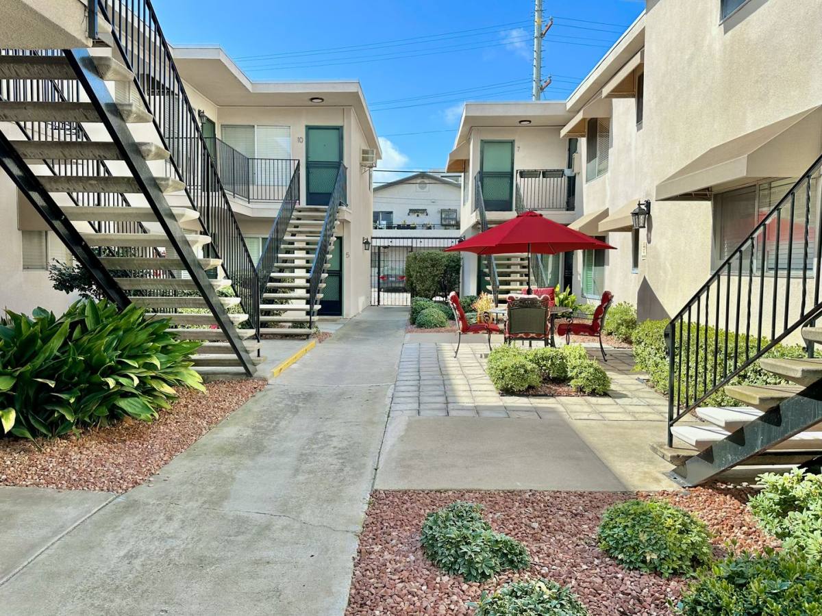 Apartment for rent at 4354-4360 Kansas St, San Diego, CA 92104