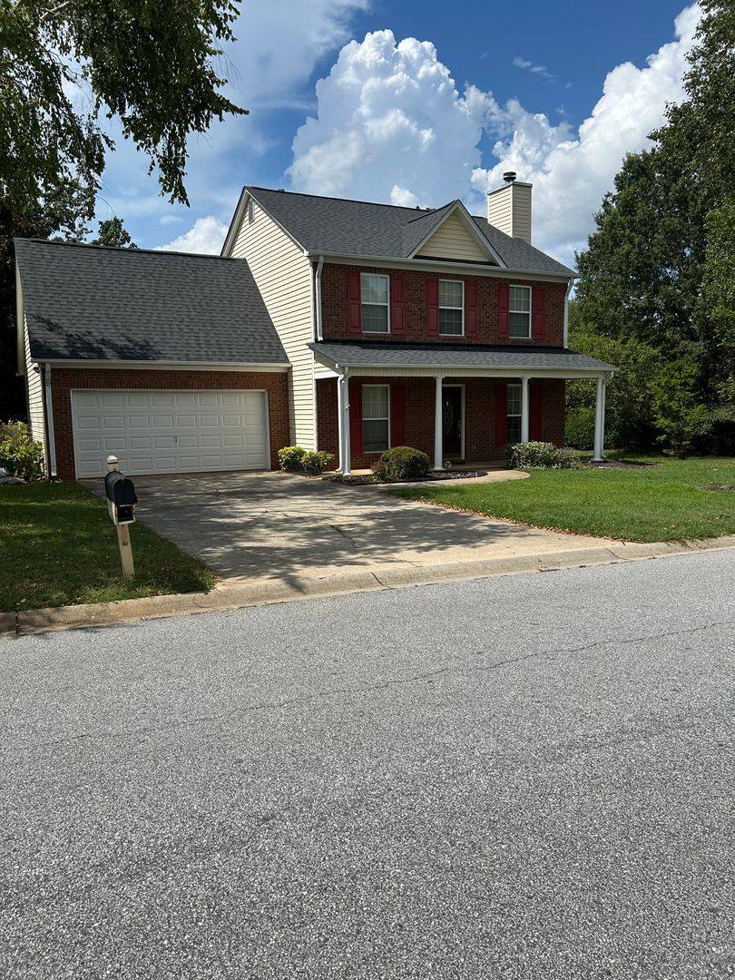 House for rent at 2 Bramford Way, Simpsonville, SC 29680
