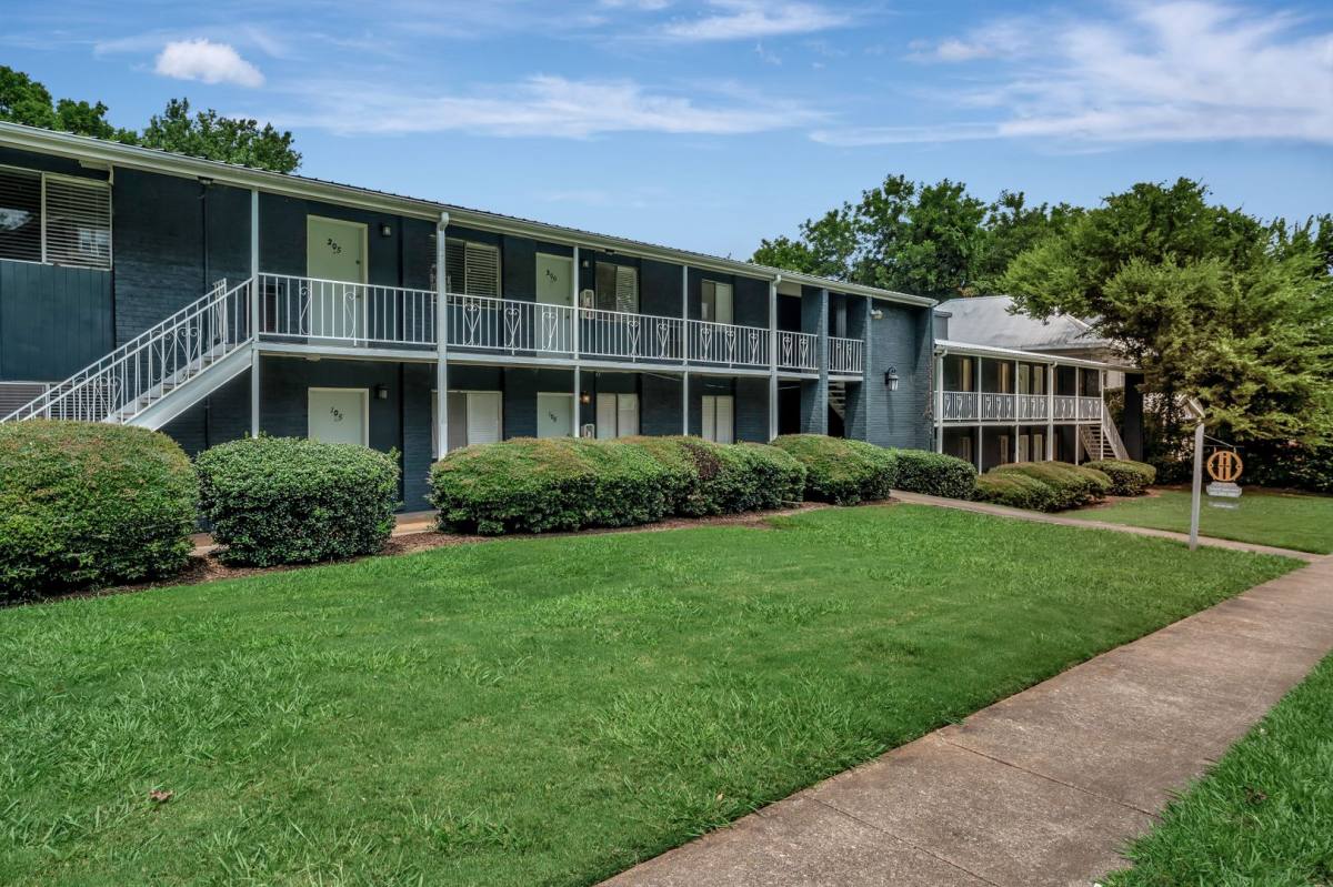 Apartment for rent at 1620 11th Place S, Birmingham, AL 35205