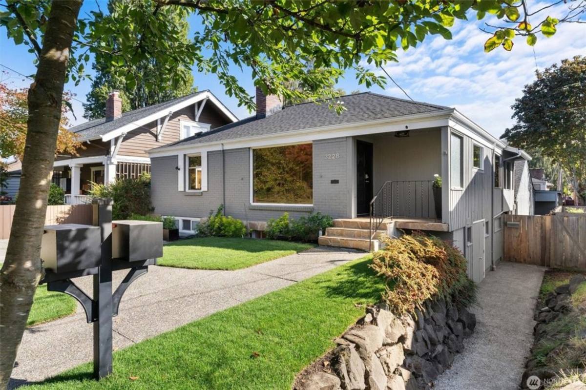 House for rent at 3228 34th Ave W, Seattle, WA 98199