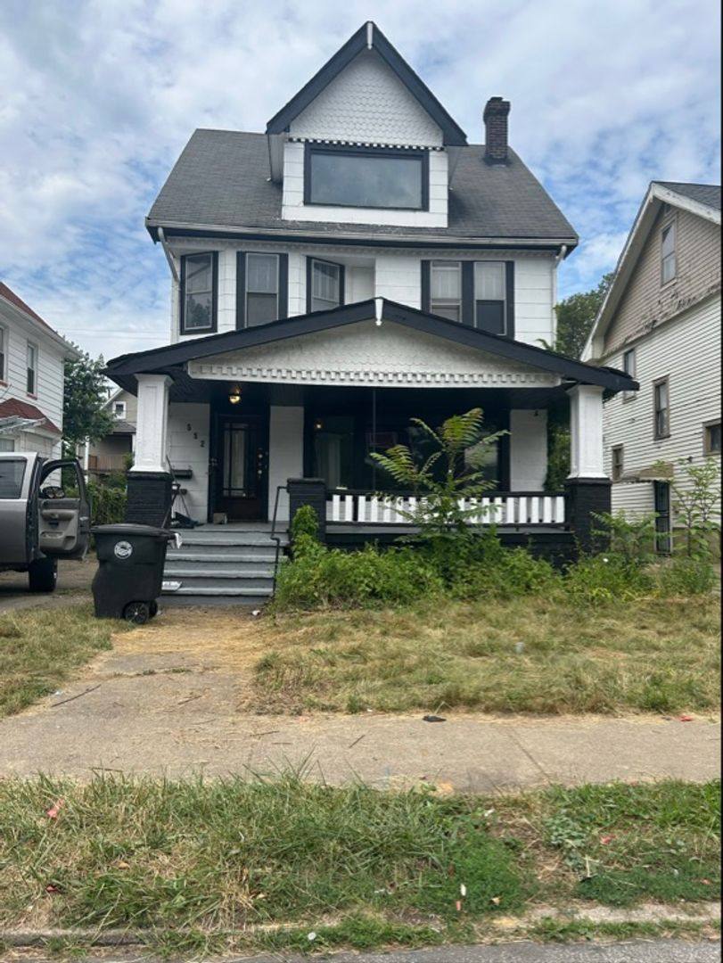 House for rent at 552 E 120th St, Cleveland, OH 44108