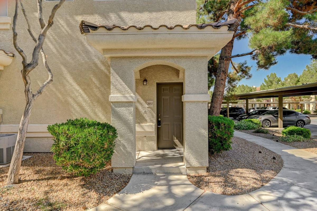 House for rent at 9050 W Warm Springs Rd, Las Vegas, NV 89148