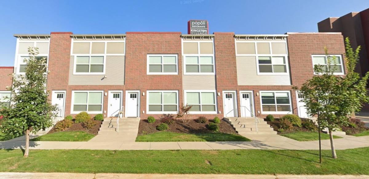 Apartment for rent at 317 2nd St SW, Cedar Rapids, IA 52404