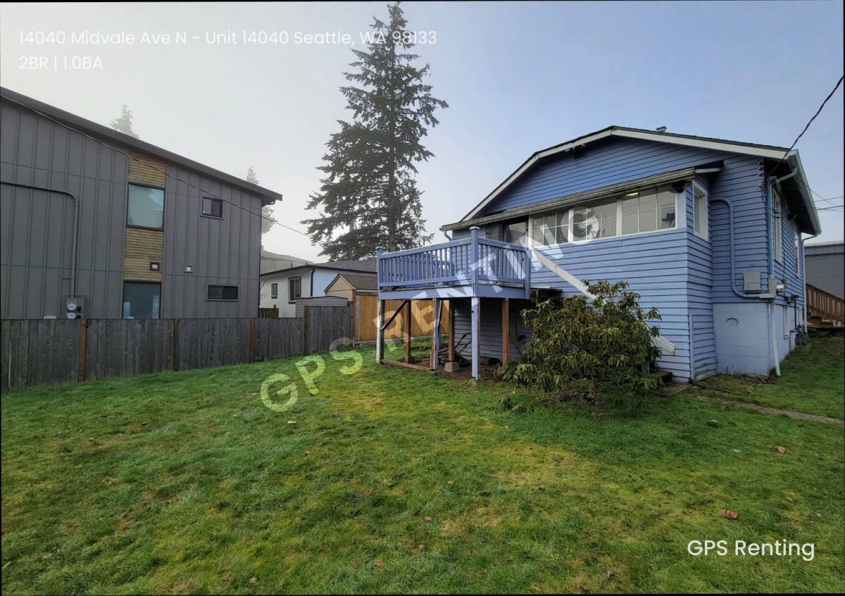 Townhouse for rent at 14040MIDVALE Ave N, Seattle, WA 98133