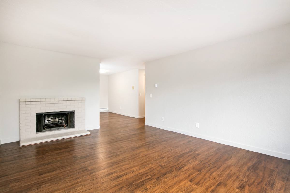 Apartment for rent at 4900 Fremont Ave N, Seattle, WA 98103