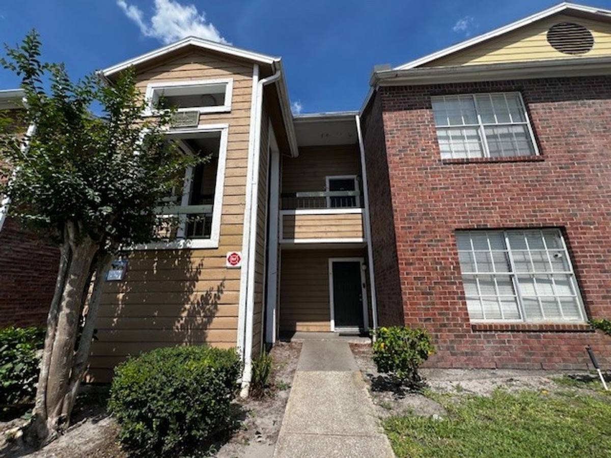 Condo for rent at 4275 Perkinshire Lane #L-204, Orlando, FL 32822