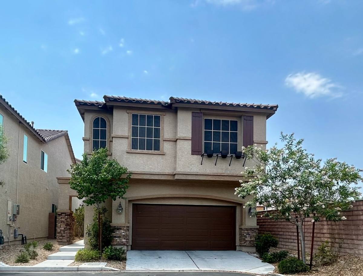House for rent at 10707 Henesco Bay Court, Las Vegas, NV 89179
