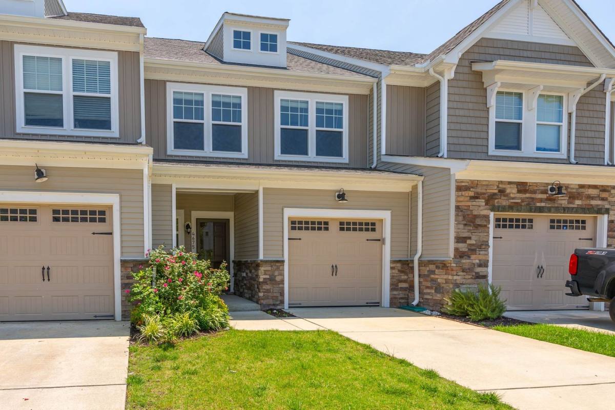 Townhouse for rent at 4675 Noland Blvd, Williamsburg, VA 23188