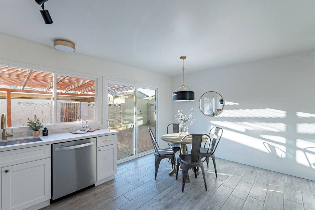 Townhouse for rent at 4731 N 26th Lane, Phoenix, AZ 85017
