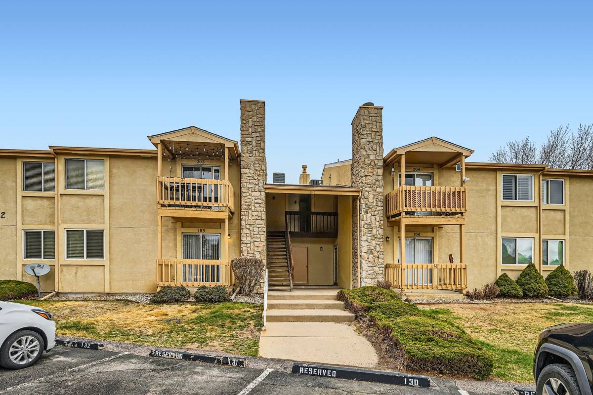House for rent at 842 Tenderfoot Hill Rd, Colorado Springs, CO 80906