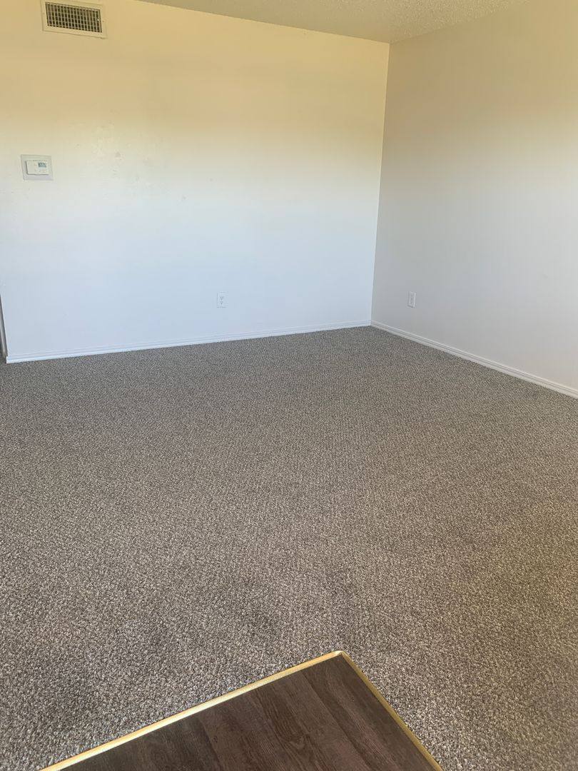 Apartment for rent at 901 E Maguire Rd, Noble, OK 73068