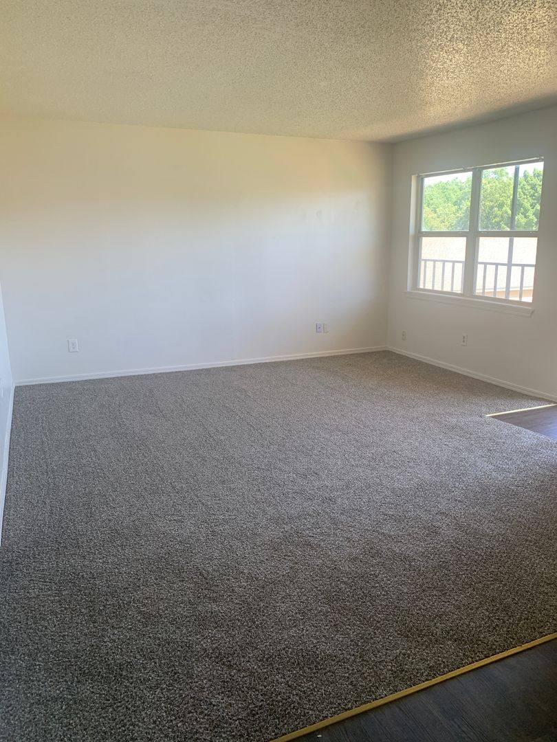 Apartment for rent at 901 E Maguire Rd, Noble, OK 73068