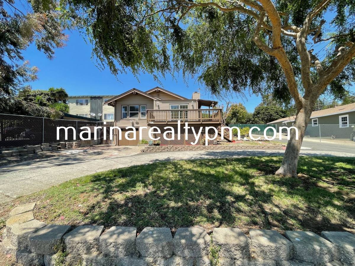 Apartment for rent at 966 1 2 Benicia Rd, Vallejo, CA 94590