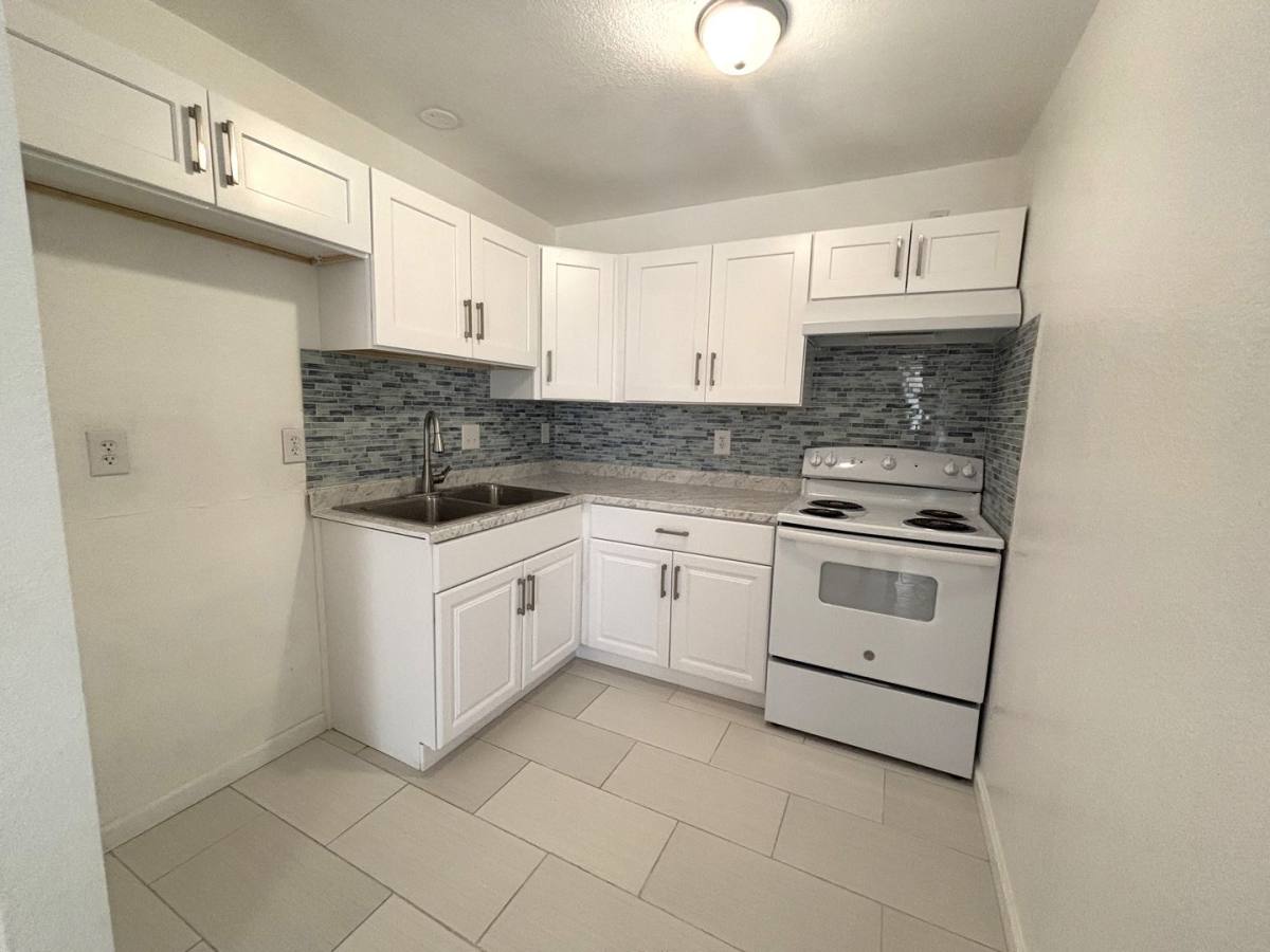 Apartment for rent at 15878 Edwin St, Bakersfield, CA 93313