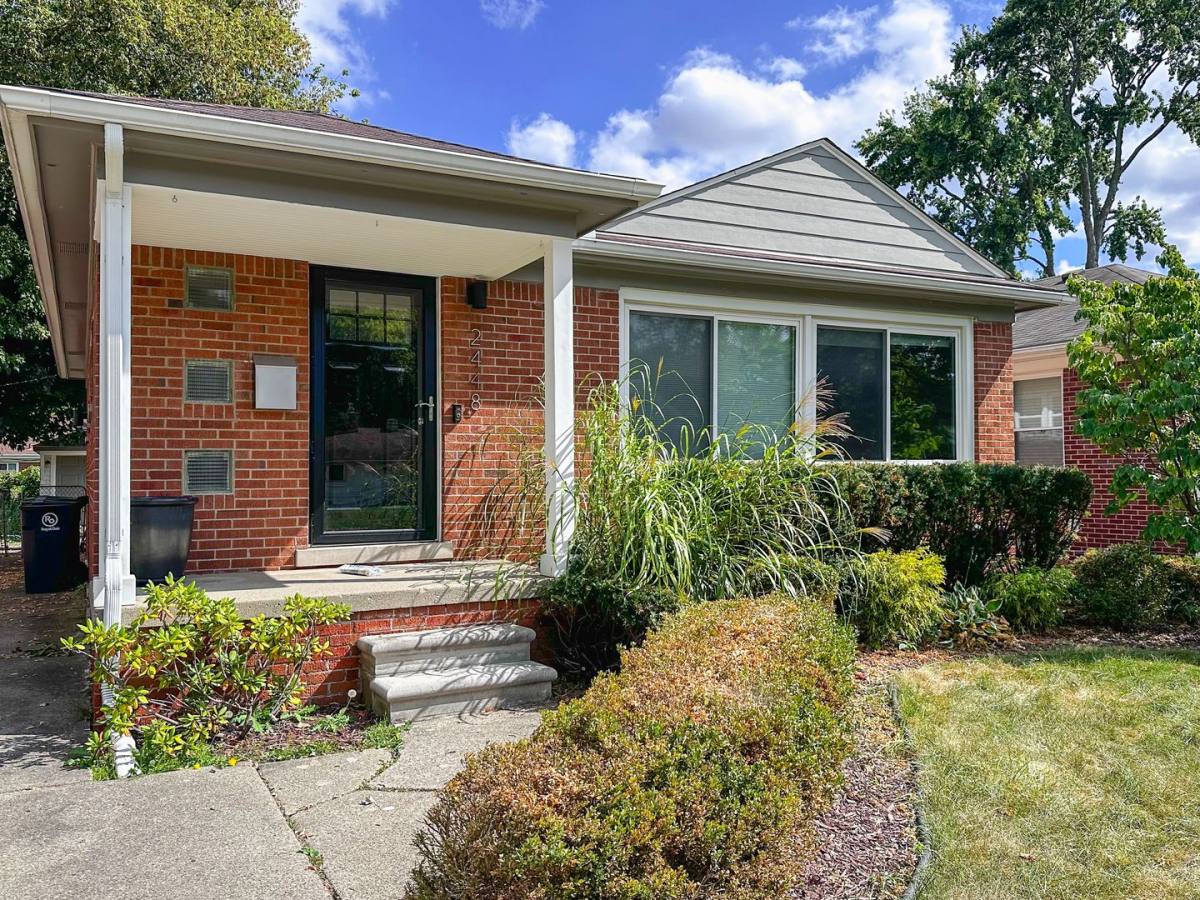 House for rent at 2448 N Wilson Ave, Royal Oak, MI 48073