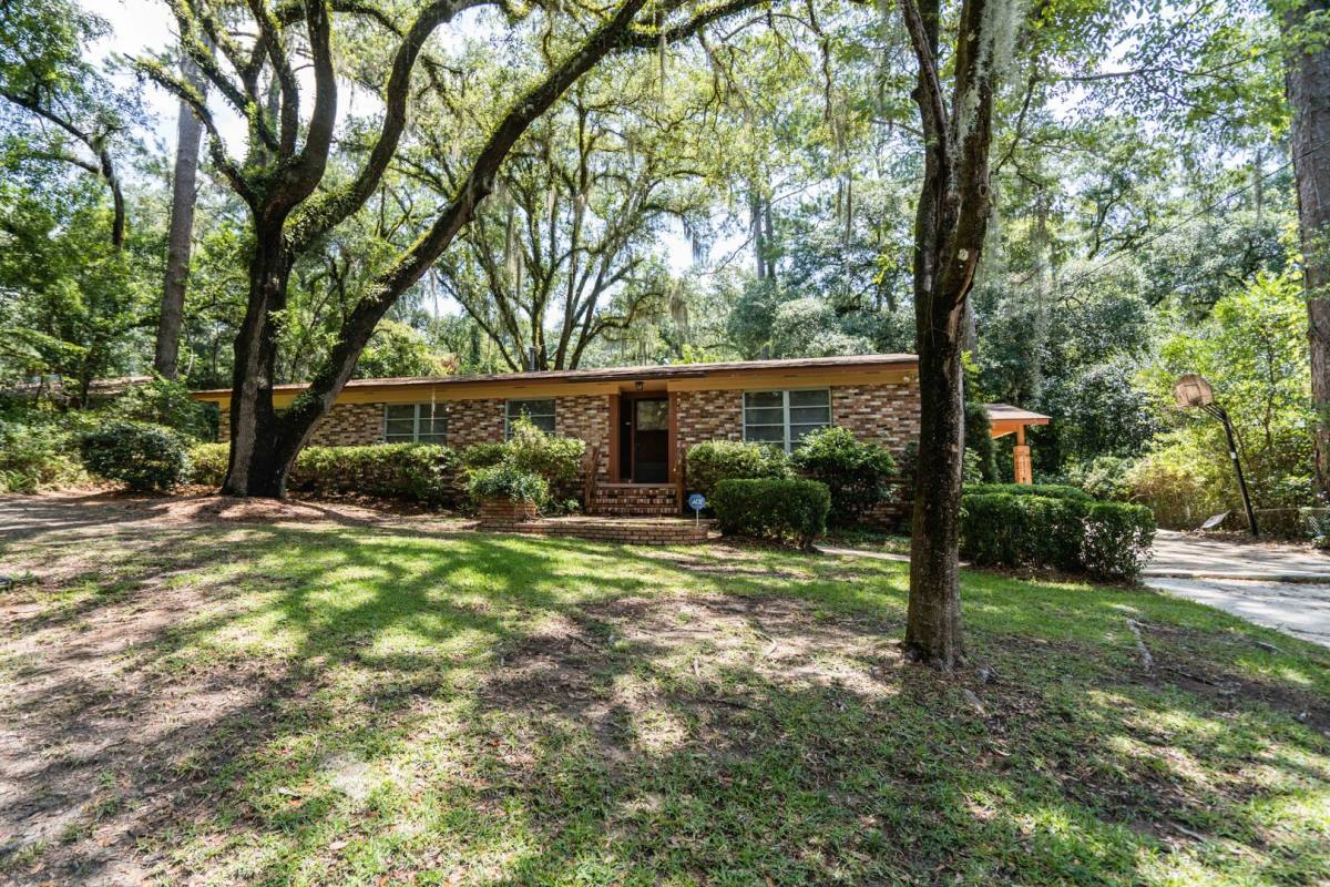 House for rent at 2103 Evergreen Dr, Tallahassee, FL 32303