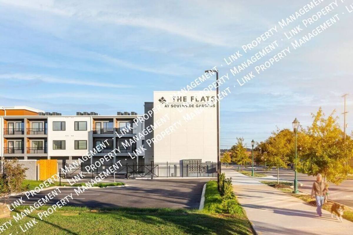 Apartment for rent at 245 W 26th St #TRANSFER To Chosen, Chattanooga, TN 37408