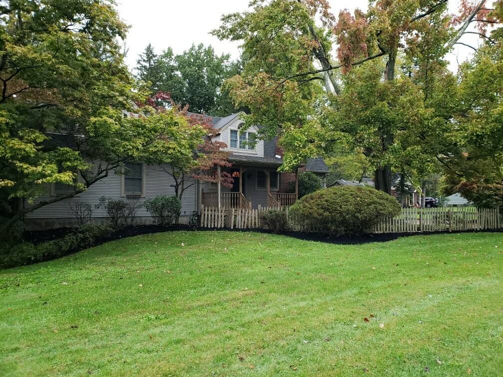 House for rent at 926 Tibbetts Wick Rd, Girard, OH 44420