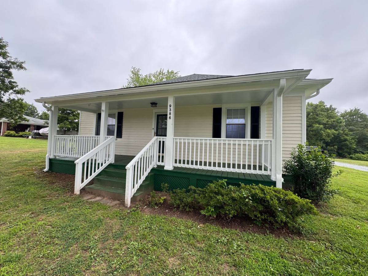 9386 Brookneal Highway, Gladys, VA 24554