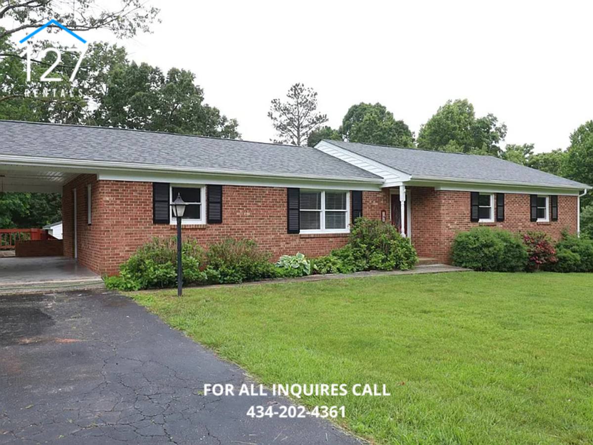 House for rent at 295 Charles Dr, Appomattox, VA 24522