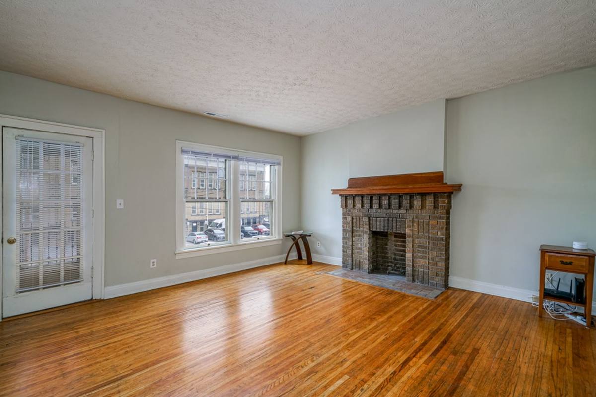 Apartment for rent at 108-110 Wilber Ave, Columbus, OH 43215